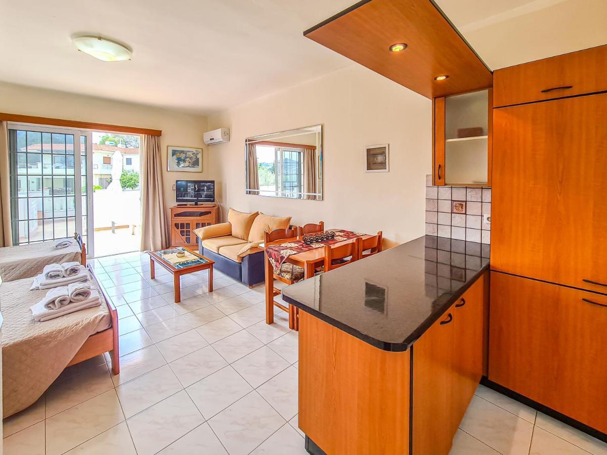 Colonial Studio/apartment *
